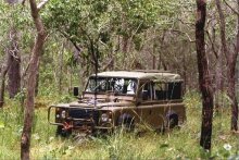 click for Army Land-Rover pics